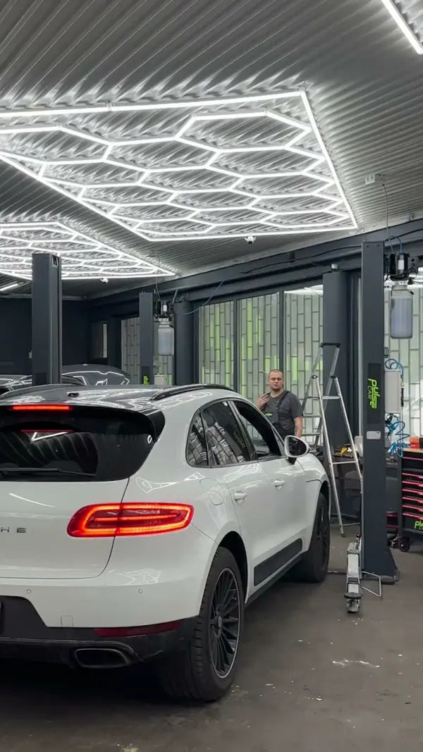 Pulsecar workshop hall